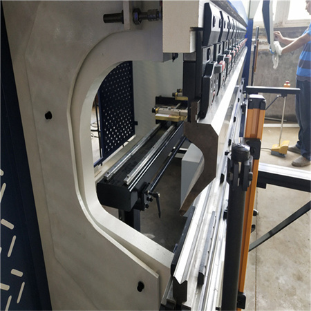 Piegatrice per lamiera elettrica con piegatrice idraulica automatica CNC in acciaio alluminio con robot