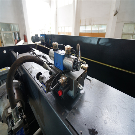 Pressa piegatrice servoassistita AMUDA 63T-2500 Pressa piegatrice idraulica CNC a doppio servo con TP10s