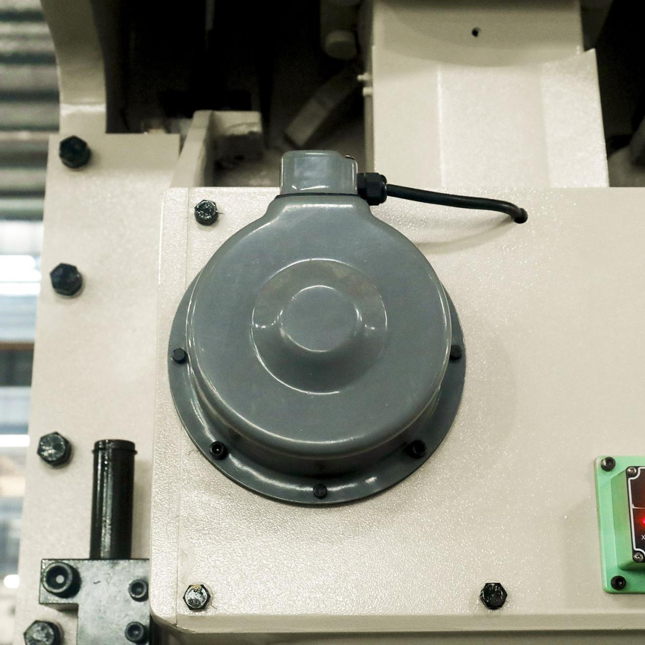 Punzonatrice CNC da 80 tonnellate Prezzo C Frame Power Press Piccola pressa idraulica