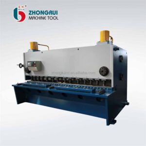 E21 8*2500 Cesoia a ghigliottina idraulica CNC per lamiera d'acciaio
