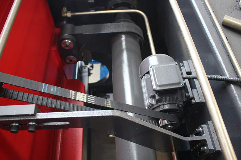 Pressa idraulica CNC, piegatrice completamente automatica in acciaio al carbonio